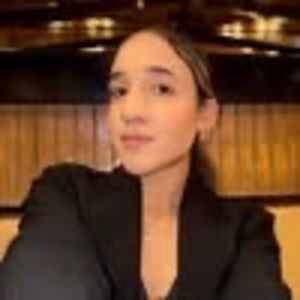 Meet your Posher, Verónica